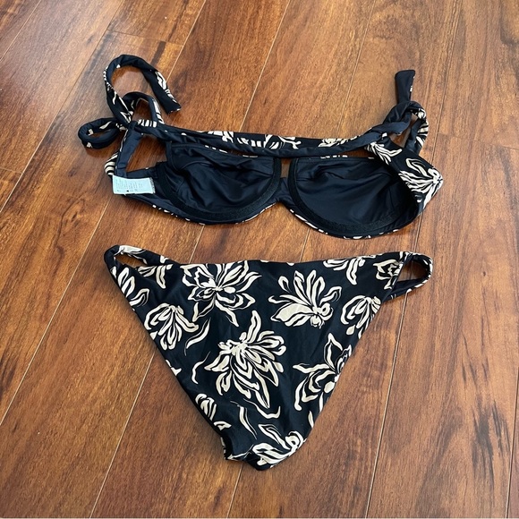 L*Space Camellia Cabana Bikini Set Magnolia Floral Print Black Swimsuit Size M/L - Picture 5 of 7